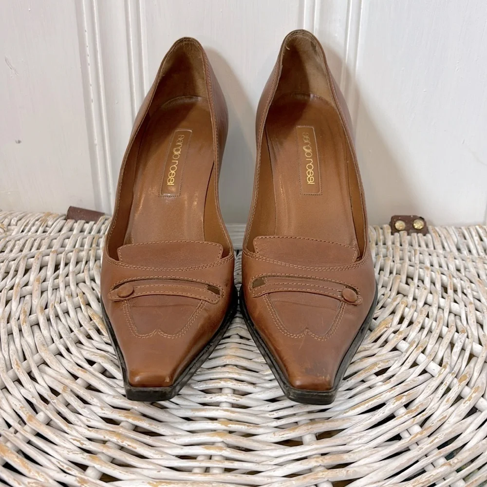 Tan coloured SERGIO ROSSI shoes - Picture 1 of 9